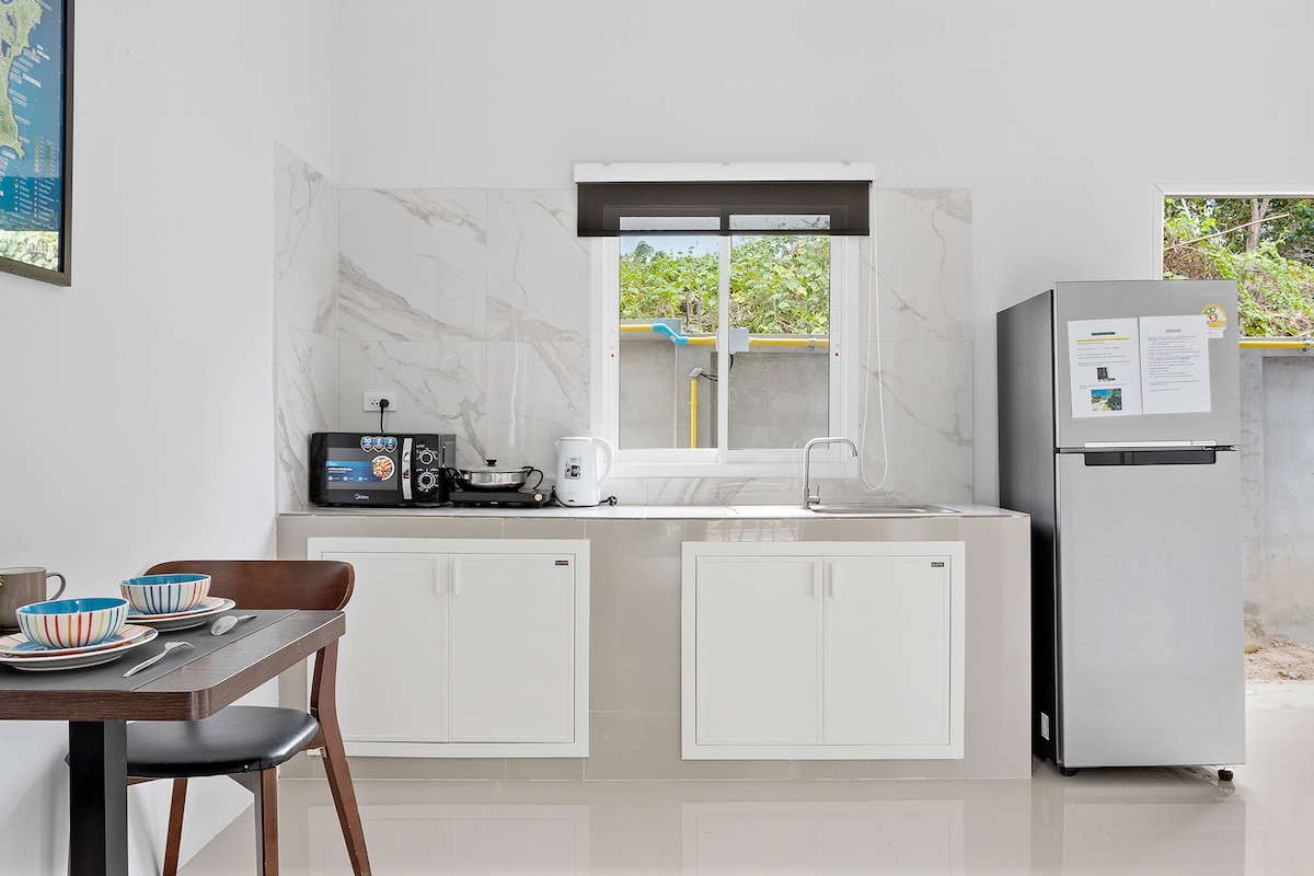 Kitchenette